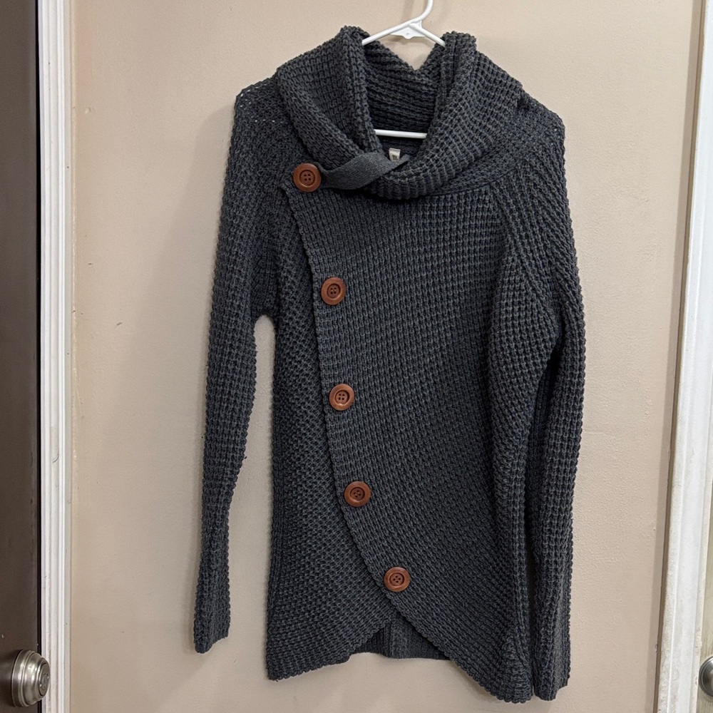 GRECERELLE Chic Charcoal Cowl Neck Sweater with Button Accents
